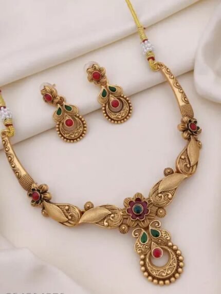 Necklace Set